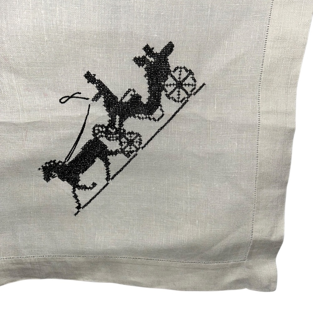 Vintage UNIQUE black needlepoint cross stitch Horse Carriage table cloth linen